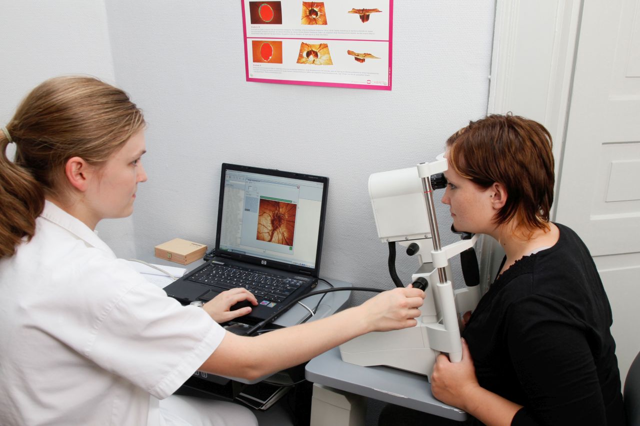 HRT Retina Tomographie Exakte Vermessung der Sehnervenkopfaushoehlung